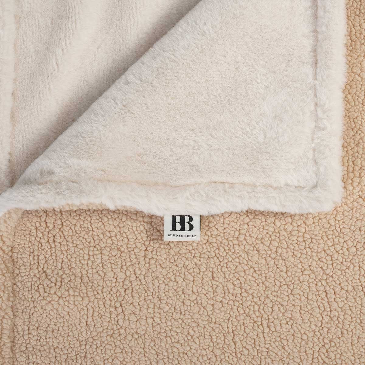 Buddy & Belle Reversible Teddy Dog Blanket Biscotti Cream