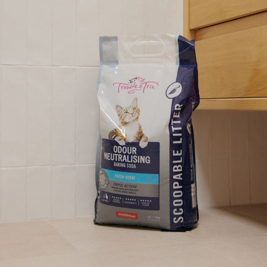 Trouble N Trix Clumping Odour Neutralising Baking Soda Cat Litter