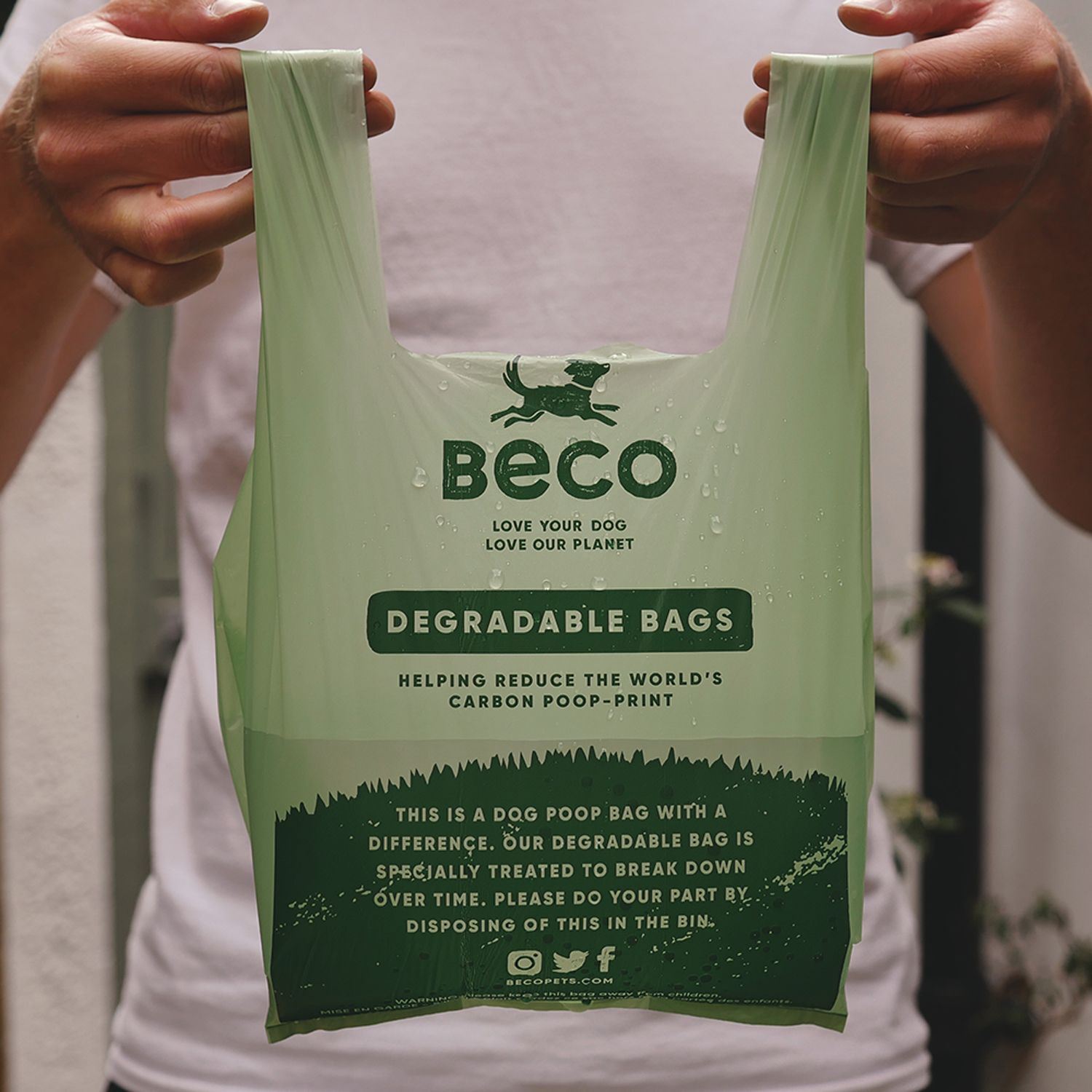 Beco Bags Eco Friendly Poop Bags With Handles - PetPost Australia